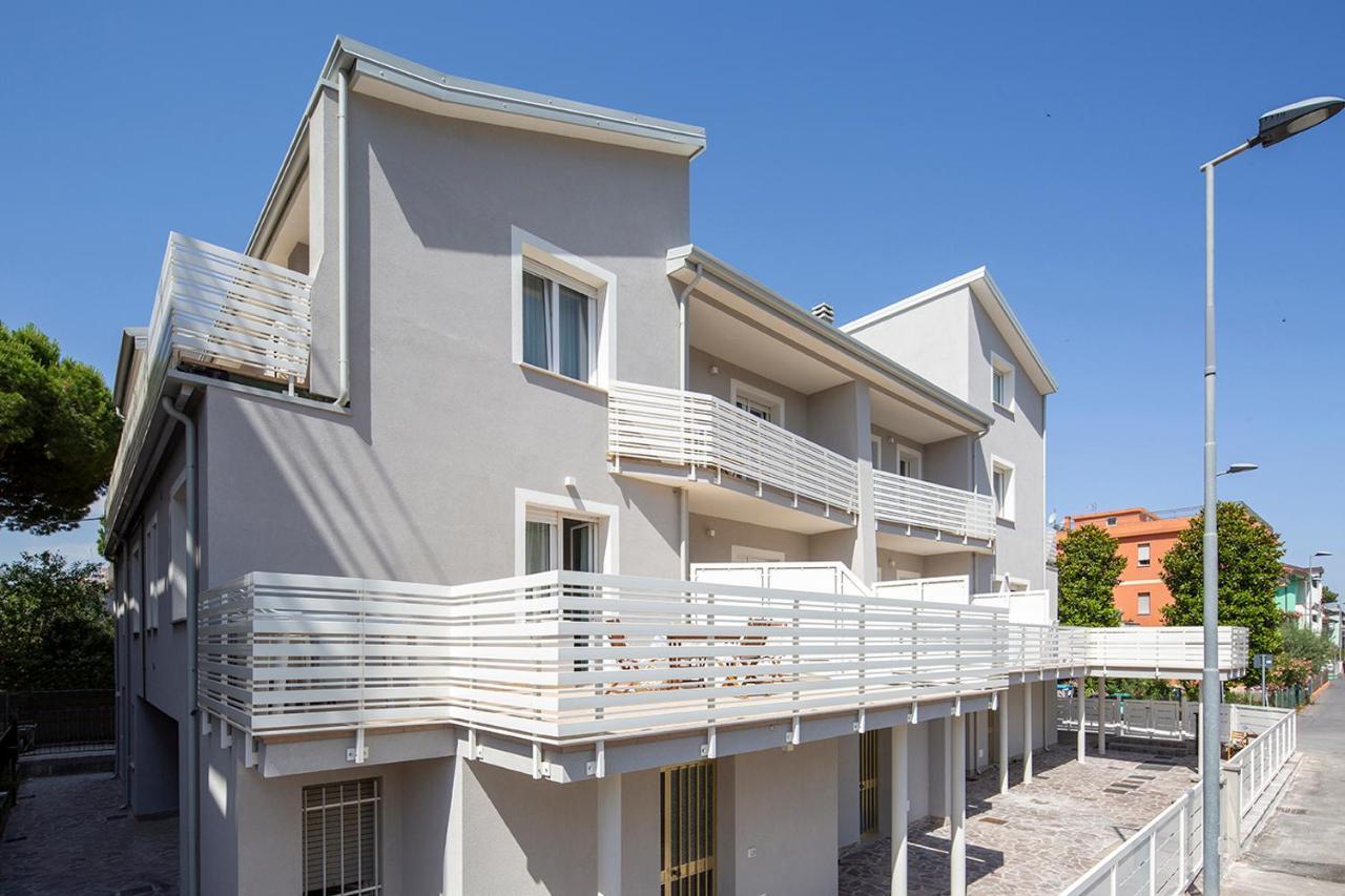 Appartamenti Villa Miramare 리미니 외부 사진